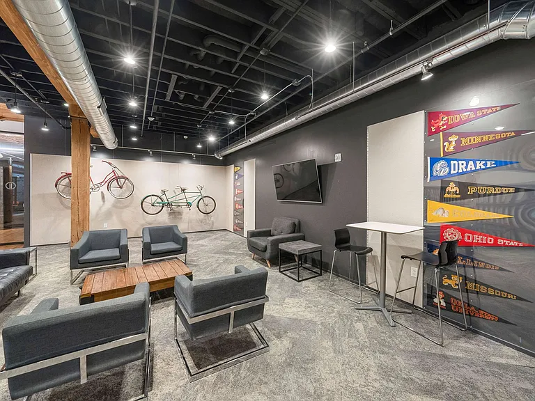 Harbach Lofts — Photo 18