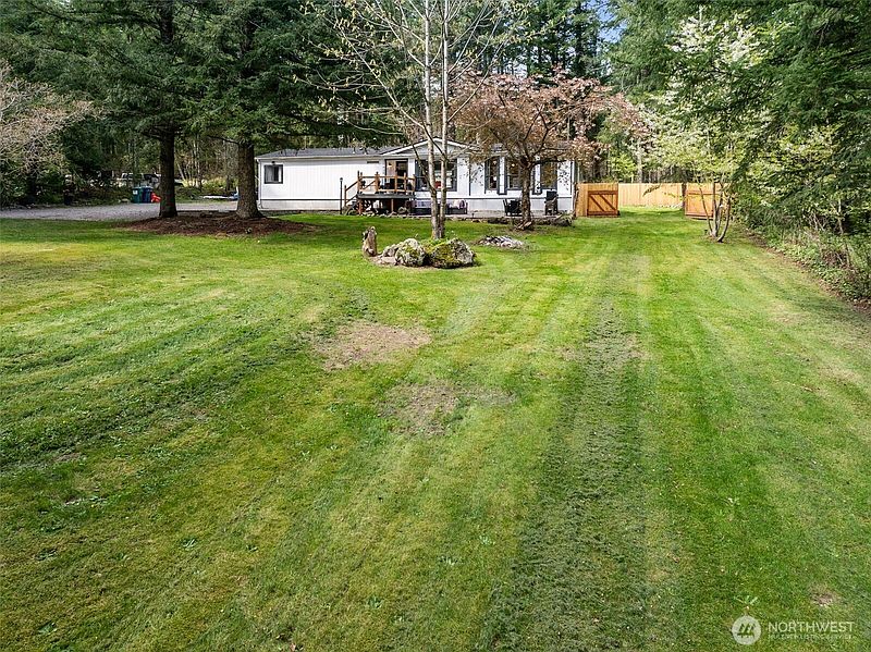 3rd image of 30428 Cumberland Kanaskat Road SE