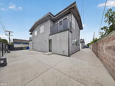 1st image of 14835 1/2 Nordhoff St