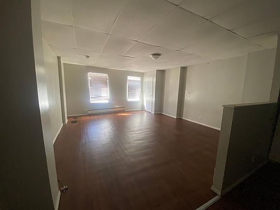 living and bedroom