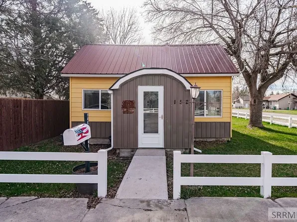 112 N Stout Ave, Blackfoot, ID 83221