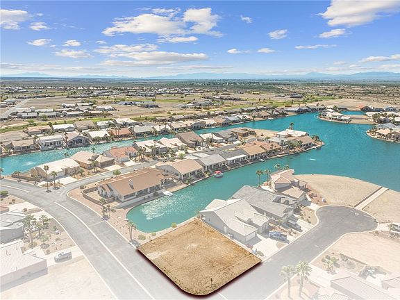 3rd image of 6164 S Los Lagos Bay
