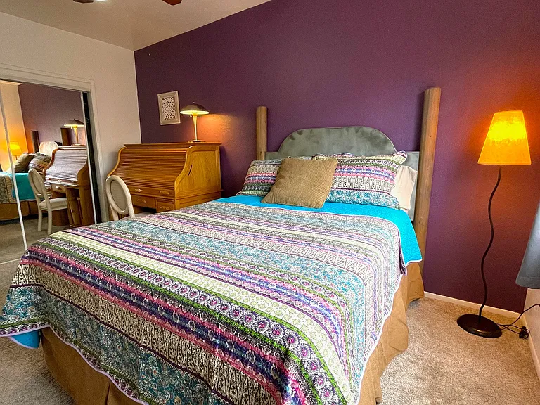 2030 S Pleasant Valley Dr — Photo 6