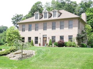 202 E Wild Cherry Dr, Mars, PA 16046