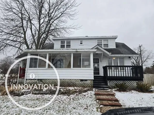 38 Owana St, East China, MI 48054