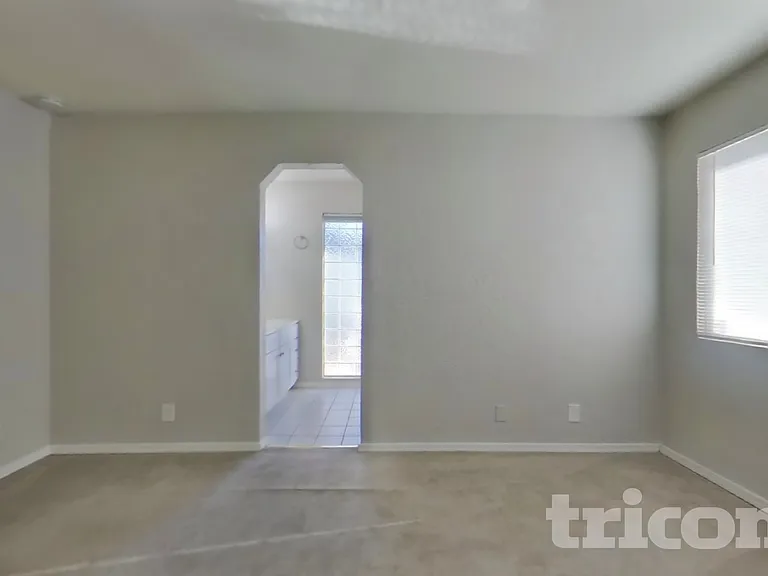 2803 N Dakota St — Photo 6