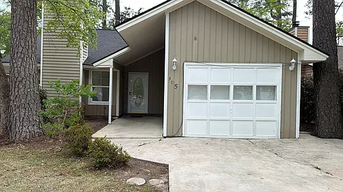 105 Sugar Mill Dr Photo 1