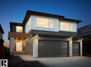 4002 Ginsberg Cres, Edmonton, AB T5T4V2