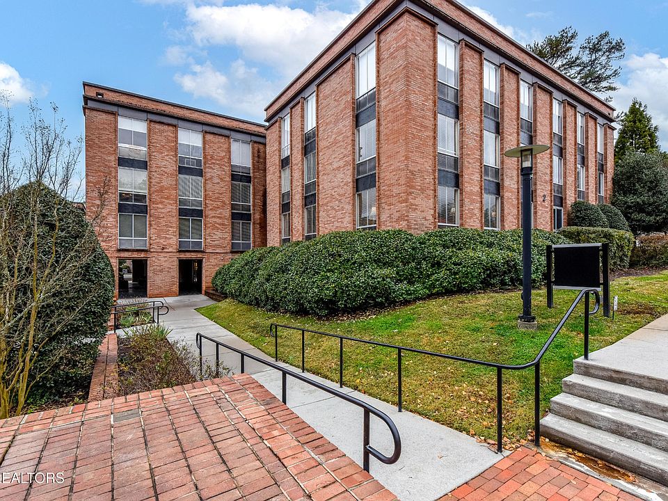 1st image of 1400 Kenesaw Ave APT 23G