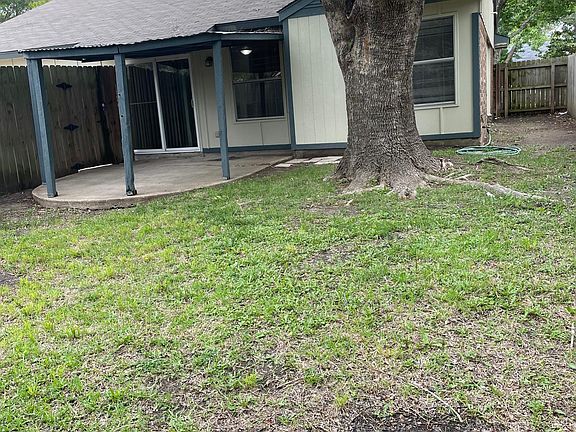 3rd image of 2130 Pueblo Dr