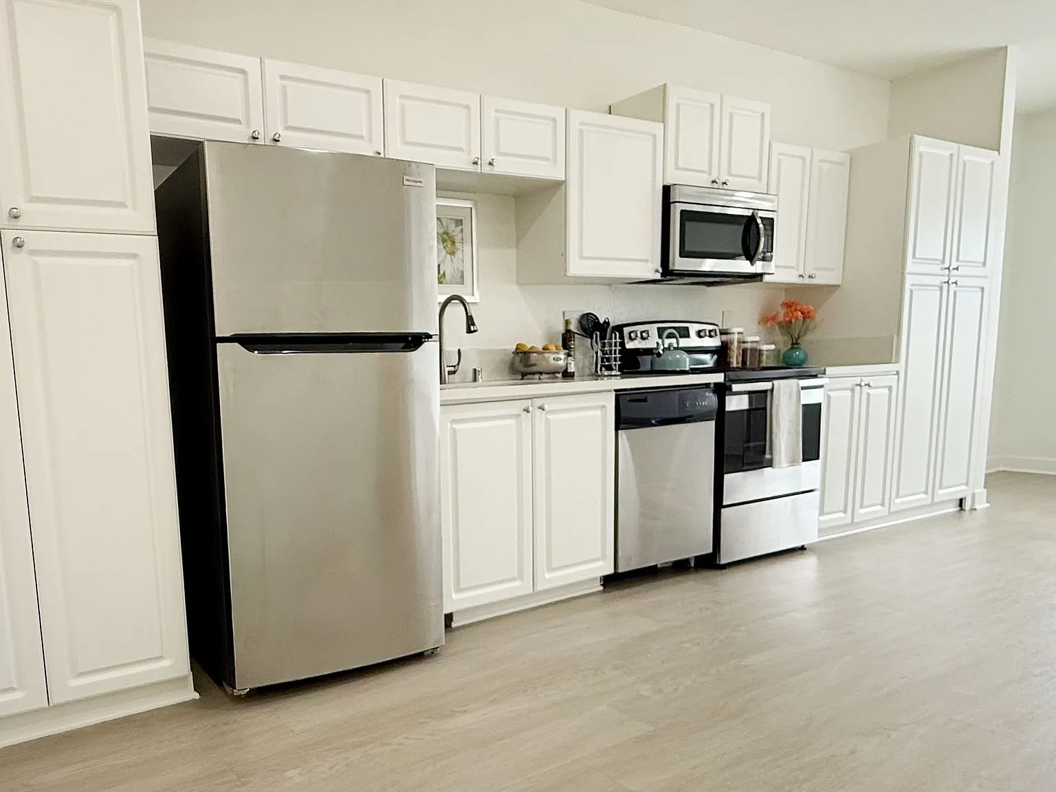 Park Place Apartments — Photo 3