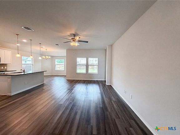 3rd image of 5678 Baffin Ln