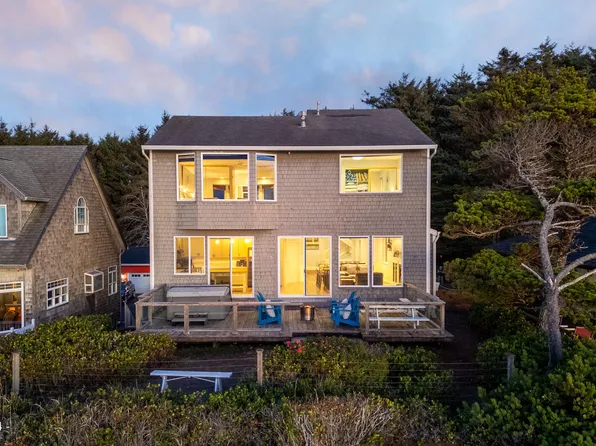 1825 SW Coast Ave, Lincoln City, OR 97367