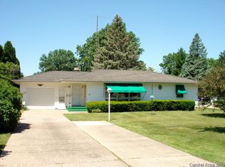 1648 Maple Ave, Galesburg, IL 61401