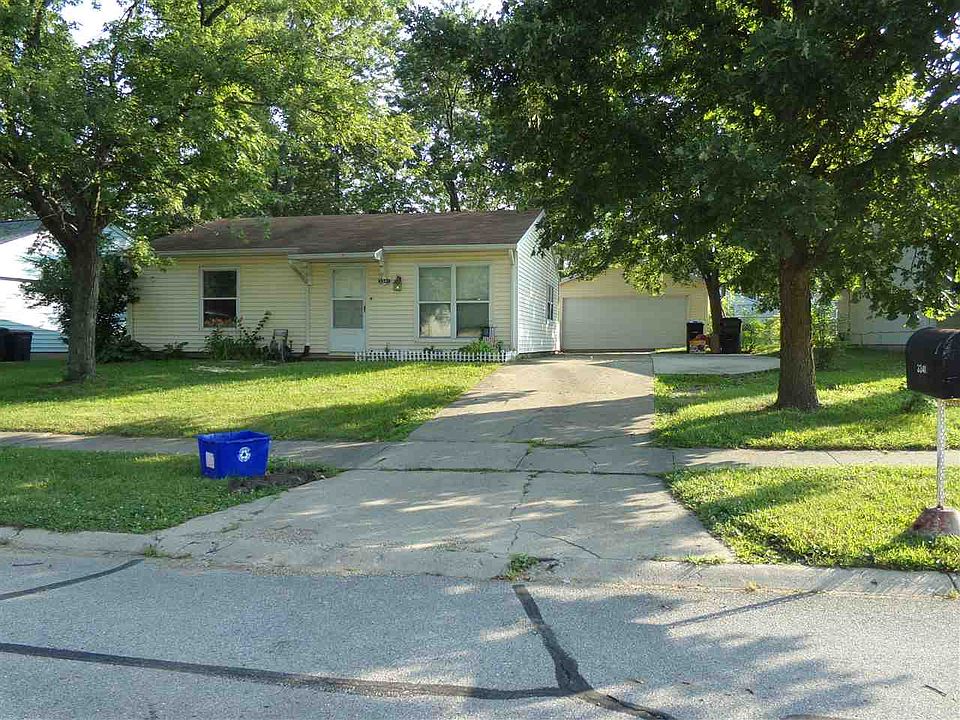 1st image of 3341 Chaucer Dr