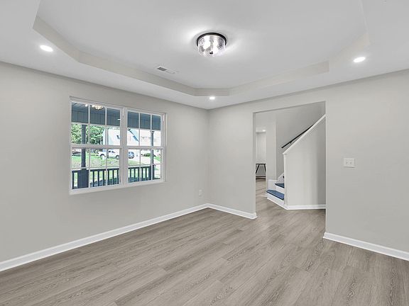 5th image of 25 Briarwood Pl
