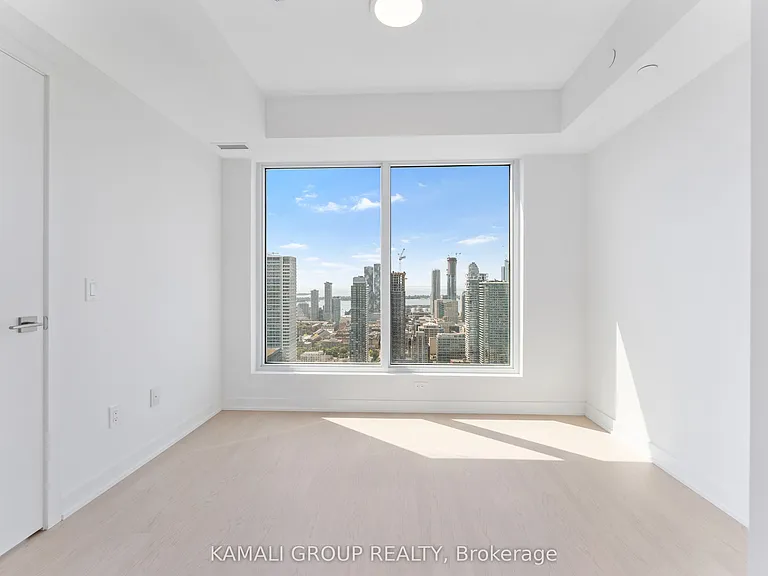 252 Church St #5112 — Photo 10
