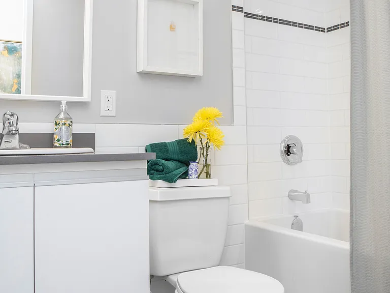 150 Graydon Hall Dr #1602 — Photo 17