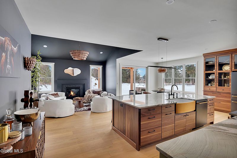 3rd image of 116 Schuurman Road