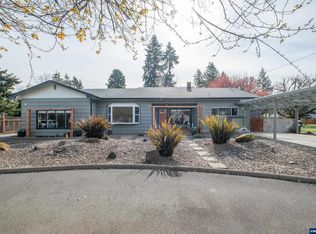 1021 Mountain View Rd, Sweet Home, OR 97386