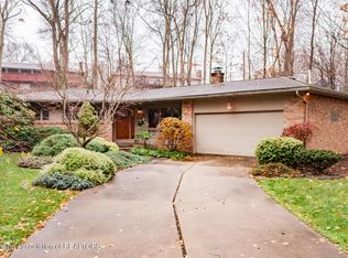 1805 Boynton Dr, Lansing, MI 48917