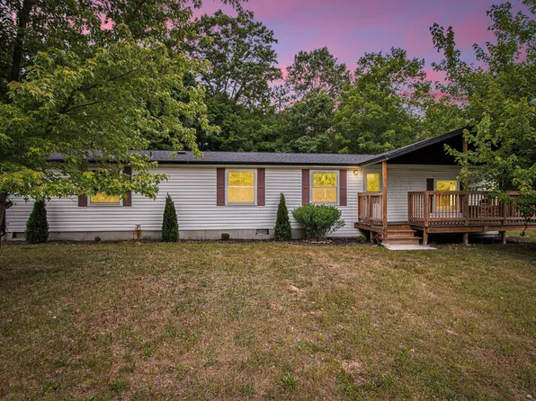 80150 46th Ave, Coloma, MI 49038