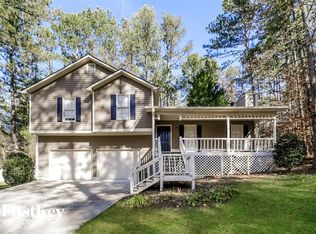 206 Peach Crossing Dr, Dallas, GA 30132