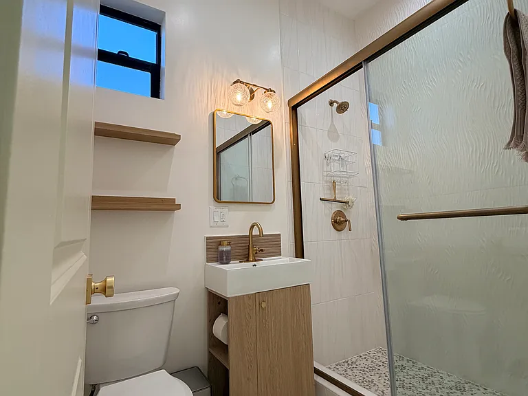 993 N Laurel Dr — Photo 12