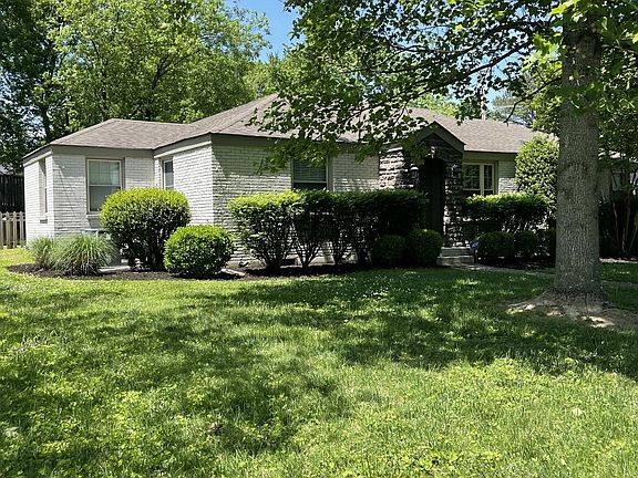 3rd image of 5109 Trousdale Dr