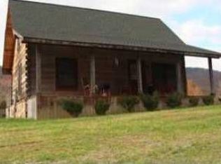 3382 Back Valley Rd, Trenton, GA 30752