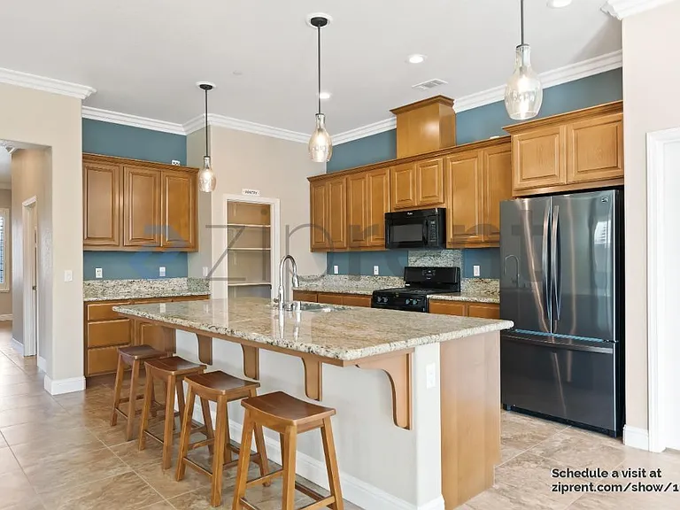 1462 Cruz St — Photo 8