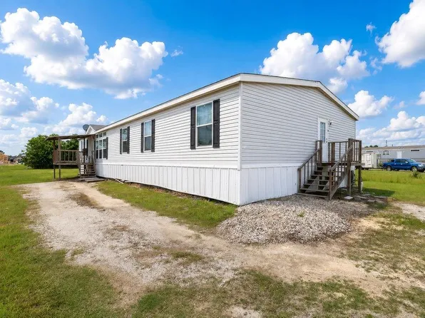 275 Road 5132, Cleveland, TX 77327