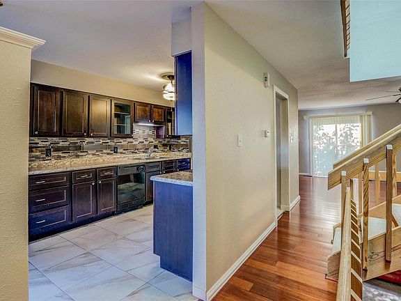 5th image of 1708 Pineberry Ct
