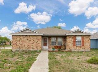 120 Wendi Ln, Aransas Pass, TX 78336