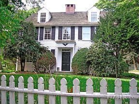 Front of house facing on Boulevard