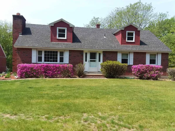 421 Pleasant Street, Franklin, NH 03235
