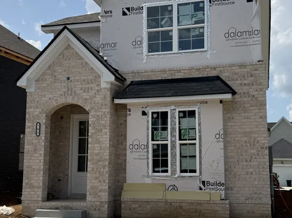 162 Oasis Dr, La Vergne, TN 37086