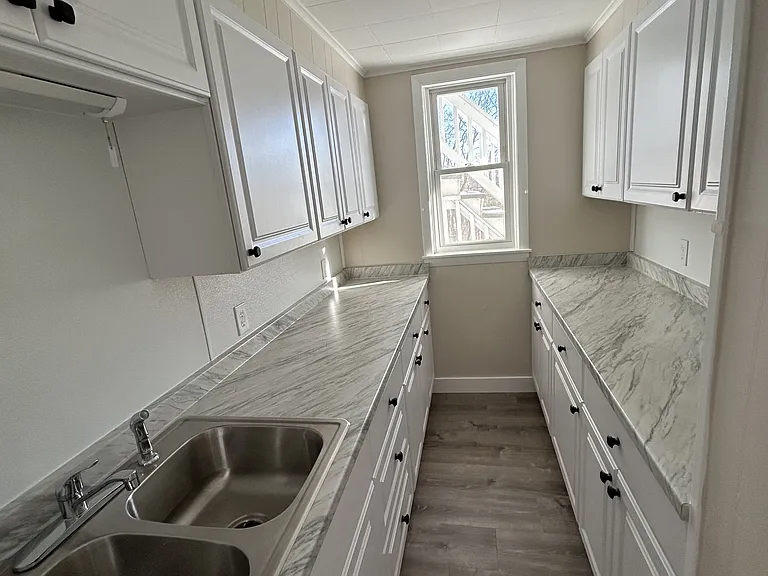 148 Hamilton St #1 — Photo 2