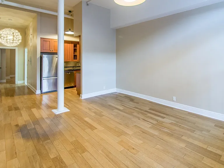 300 Communipaw Ave #106 — Photo 2
