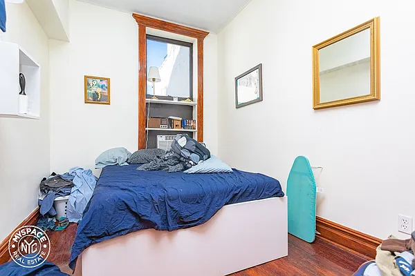 Rented by MySpaceNYC | media 27