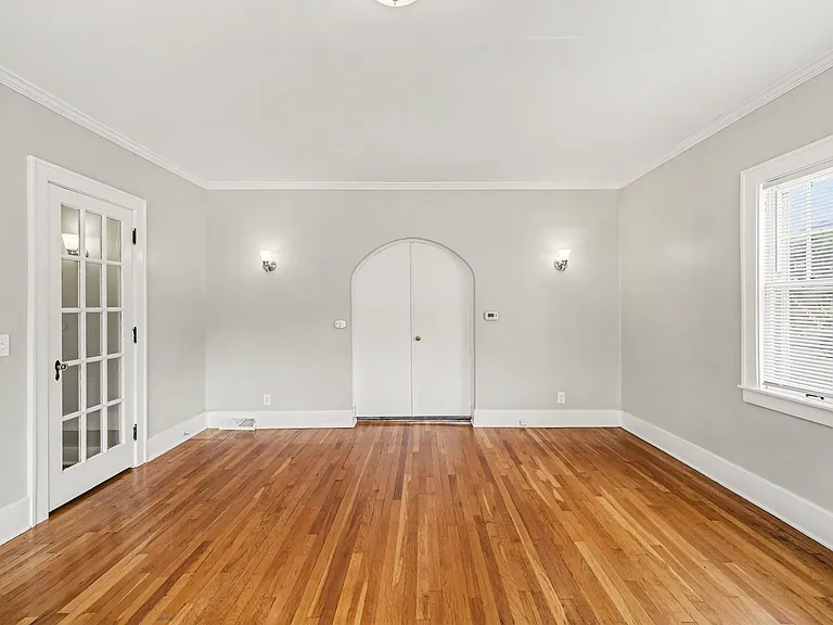 2125 Wealthy St SE #1 — Photo 7