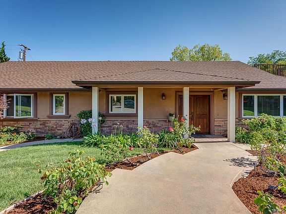 2nd image of 4905 Angeles Crest Cir