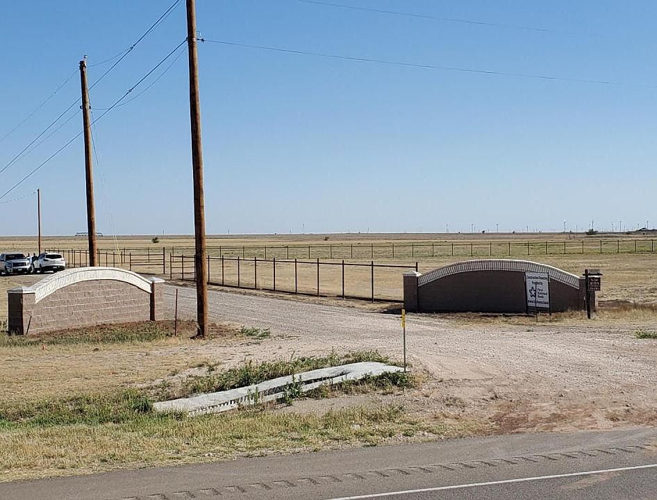 2nd image of Highway 152