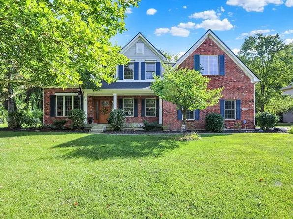 9383 Greenthread Ln, Zionsville, IN 46077
