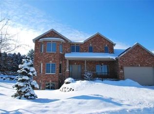 33 Siskiwit Cir, Madison, WI 53719