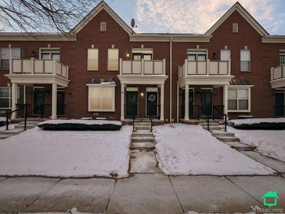 1166 Fountain View Cir, South Lyon, MI, 48178