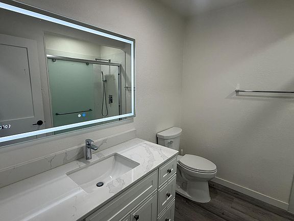 2nd image of 595 Cedro St