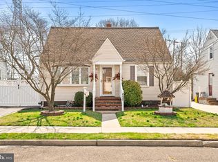 250 Edward Ave, Hamilton, NJ 08610
