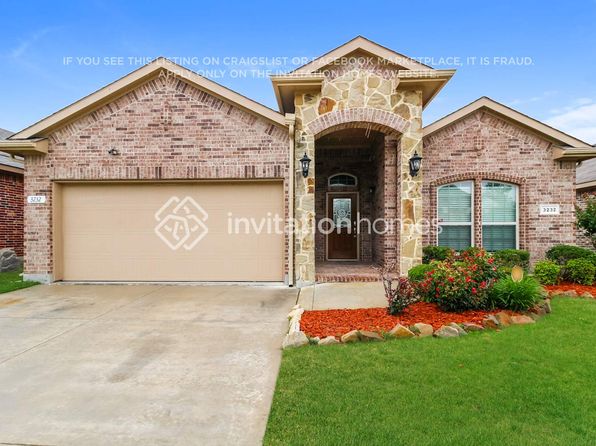 3232 Tamarack Ln