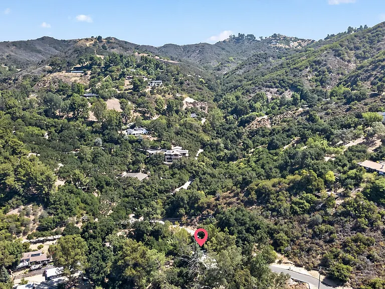 1738 Topanga Skyline Dr — Photo 72